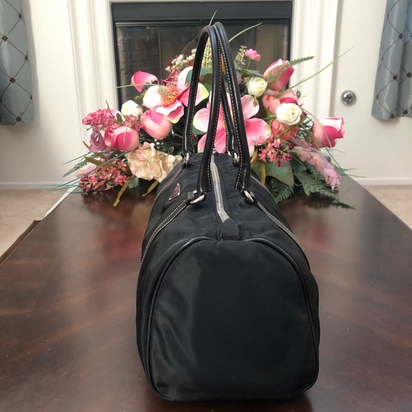 Authentic Prada Vintage Boston bag - Picture 3 of 11